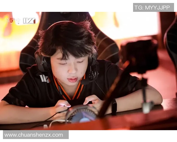 FPX在城市赛积分榜中以77分稳居第一位置，其他战队紧随其后